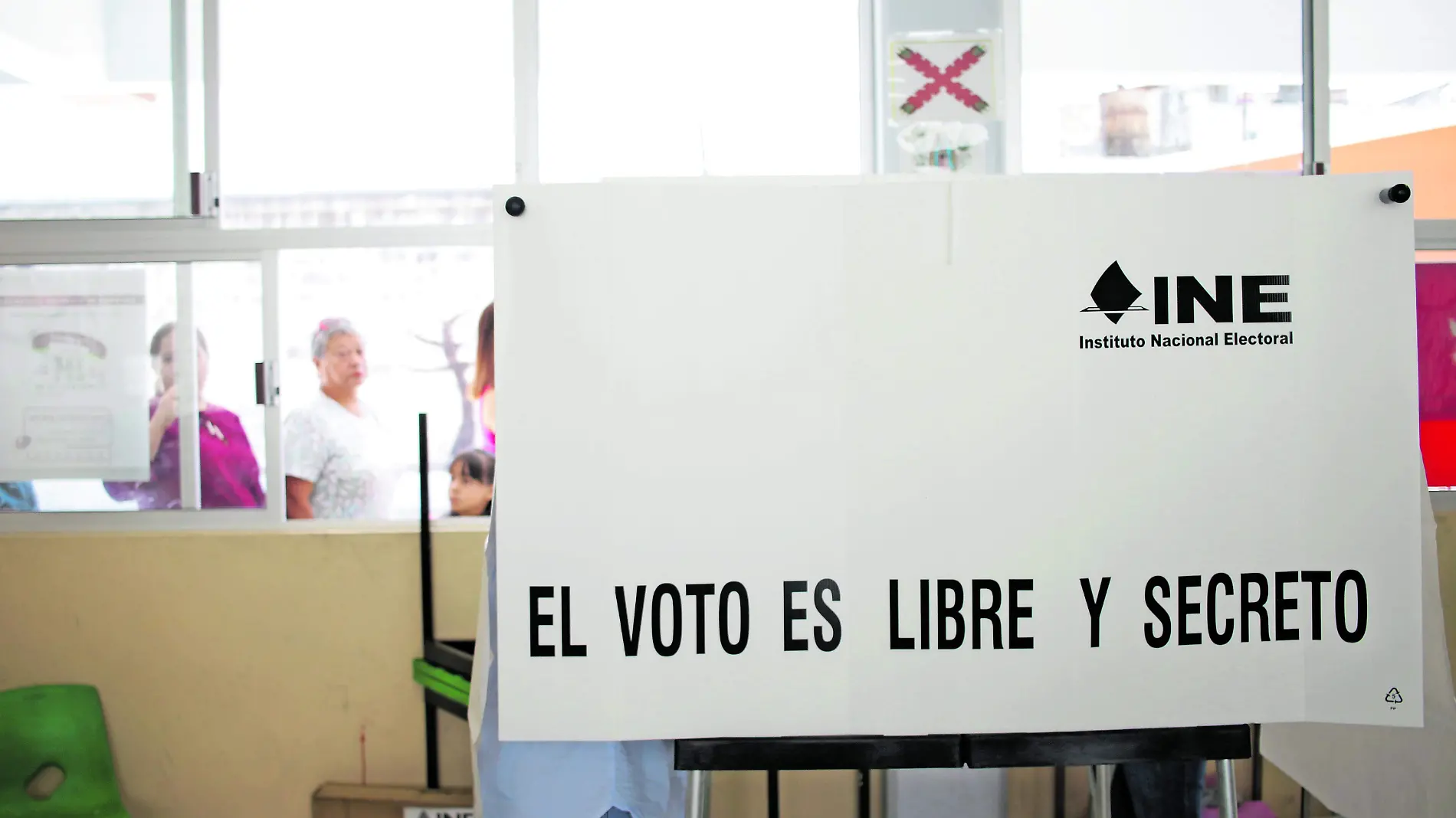 Paridad-elecciones-voto-RicardoMtz (3)_CMYK